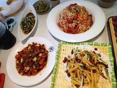 -肥肥虾庄·金牌油焖大虾(沙湖店)