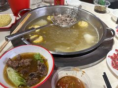 -官塘陈记鱼生·潮汕砂锅粥·牛肉火锅(潮枫路总店)