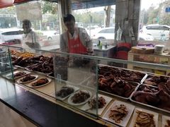 -万春卤菜(天乡后街步行街店)