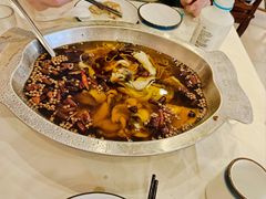 -鑫巴蜀小镇 · 水煮鱼专研店(玉桥店)