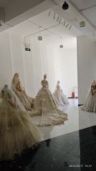 -禕·愫白婚纱商店