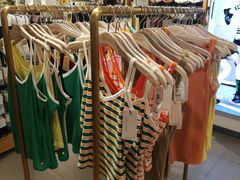 -三福时尚(三峡广场华夏银座店)