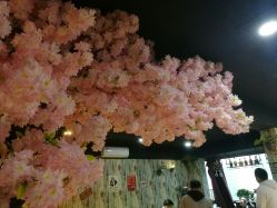 -UN·SAKA 右嗯造型