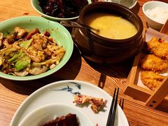 -弄堂里(滨江龙湖天街店)