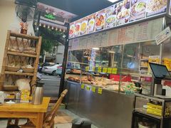 -明姨仔潮汕美食·碳炉猪脚·汕尾牛腩饭·起片鸡煲(起义路店)