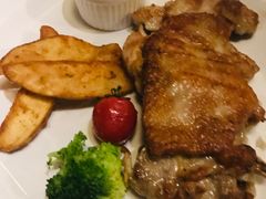 -喜洲吧·江畔老船厂·庭院餐厅(喜临院店)