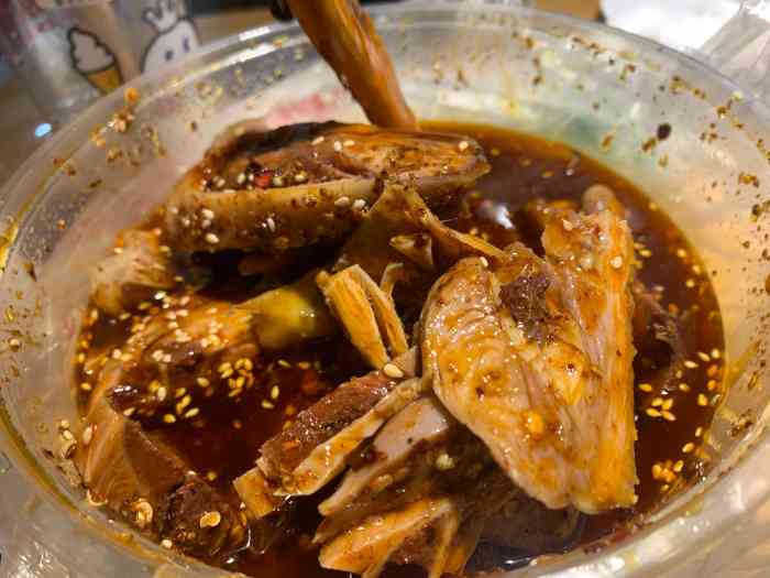 孙记麻辣鸡(重百好吃街店)-"重庆人途径此地.丰都非遗美食:麻辣鸡块.