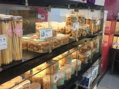 面包甜点陈列柜-Edore怡朵·甜点·蛋糕(骏东店)