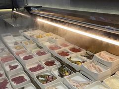 -来龍儿鲜切牛肉自助老火锅