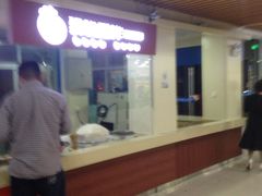 -淀山湖服务区餐厅