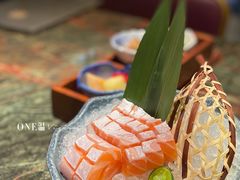 三文鱼腩刺生-炙柒Sekinana·精致料理 烧鸟·铁板烧(海上世界店)