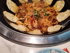 -地锅公社·现炒地锅鸡·地锅鱼·夜宵(罗锦路店)