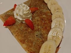 巧克力酱香蕉草莓鲜奶油小麦薄饼-La Creperie法餐厅(桃江路店)