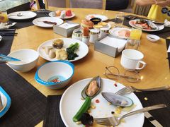 -威珀斯酒店·珀萃美食餐厅 | 海鲜刺身·现烤生蚝·特色烤肉