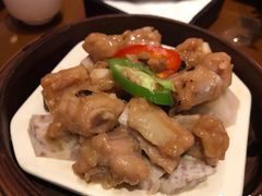 -广州中心皇冠假日酒店·百粤楼