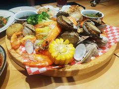 -日进一片海.生腌海鲜火锅.宵夜烧烤(三里屯总店)