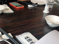 -维园悦谱·海派家常菜(乌鲁木齐南路店)