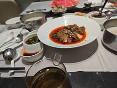 -红鼎豆捞·非遗鲍皇汤火锅(宝丰路店)