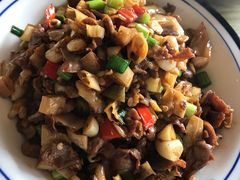 白辣椒炒鸡杂-禾田下生态餐厅(华天城总店)