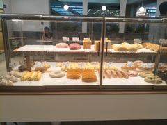 面包甜点陈列柜-司乎·日式鲜吐司(诸暨万风新天地店)