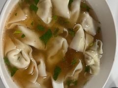 -周震馄饨
