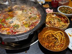 -小饕荟雅安贡椒鱼鲜馆(广福桥店)