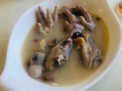 当归党参排骨浸鸡脚-中山国际酒店中餐厅