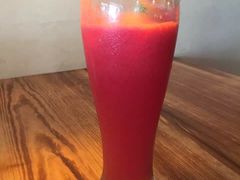 鲜榨西瓜汁-海之幸味日式料理(宜宾莱茵店)