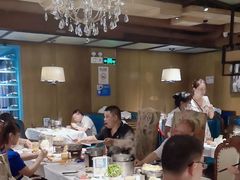 -领鲜活海鲜榴莲自助火锅(东门店)