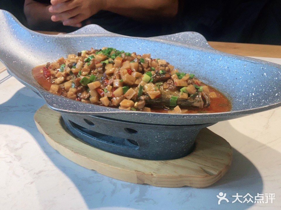 淮河路步行街36年老店不倒翁