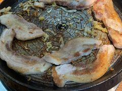-猪小牛烤肉(青塔店)