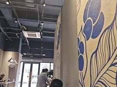 -瑞幸咖啡(呼市维多利万悦城店)