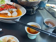 -凤凰湘语·平价海鲜餐厅(浦东旗舰店)
