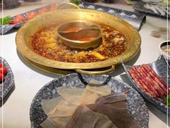 -哥老官重庆美蛙鱼头(宝山龙湖店)