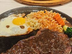 -豪享来牛排(人民店)