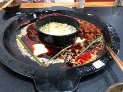 -虎贲三拖八老火锅(洋人街店)