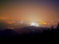 -鬼笑石后山停车场