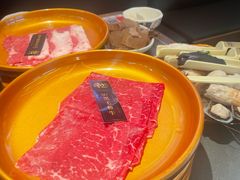 -牛YO寿喜烧·铁板烧和牛火锅自助(市府恒隆店)