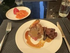 -圣丰索菲特·2 On 988 Café 自助餐厅