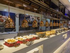 -腾阁自助餐厅(朝林广场店)