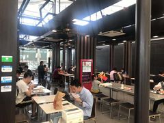 大堂-麦当劳(深圳北站高铁店)
