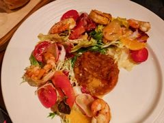 -恰餐厅及酒吧 CHAR Bar & Grill (北京丽都皇冠假日店)