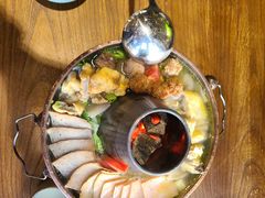 -七步香云南山里菜(昆明老街店)