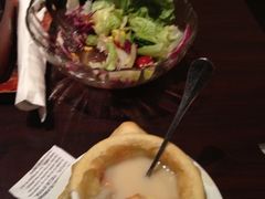 酥皮蛤蜊汤-必胜客(证大大拇指店)