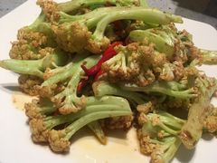 虾酱花菜-小船渔村•大连菜•大连焖鱼(明泽街店)