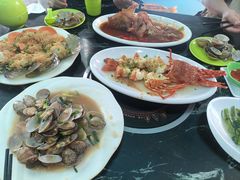 -小海豚•老字号海鲜餐厅(天涯店)