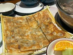 -乡土黄·鲜牛肉火锅·小龙虾(兴业街店)
