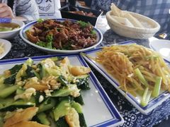 -八两八金·莱芜特色炒鸡(市南漳浦路店)