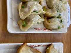 -小姜锅贴(凤凰街店)