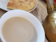 新疆奶茶-维吾尔餐厅(宜山路店)